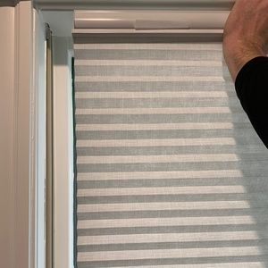 Cellular cordless blinds